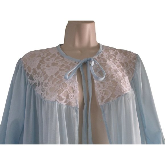 Vintage Avon Private Treasures Light Blue Lace Accent Ladies 8 Peignoir New - Picture 3 of 10